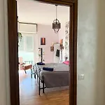 Domus Laurentia Apartment