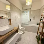 Domus Laurentia Apartment Rome