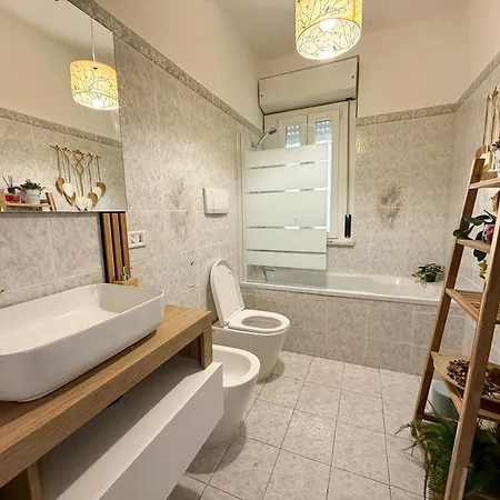 Domus Laurentia Apartment Rome