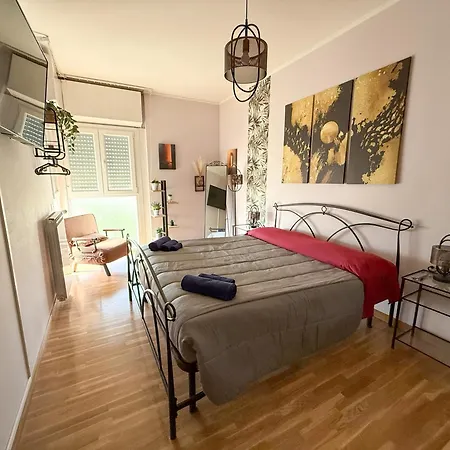 Domus Laurentia Apartment